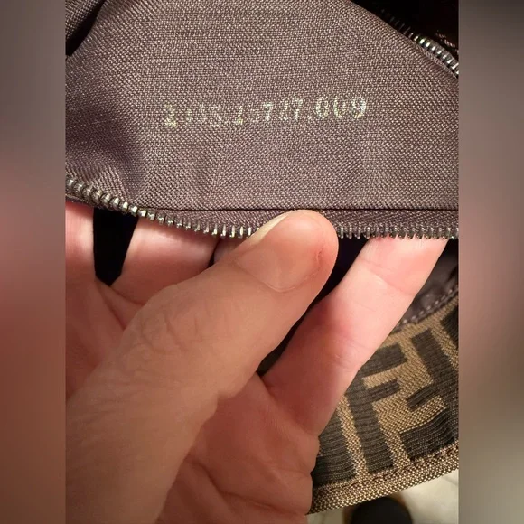 RARE VINTAGE FENDI handbag ๐ Fendi Zucchino hobo bag in brown GOOD CONDITION! - Picture 16 of 16